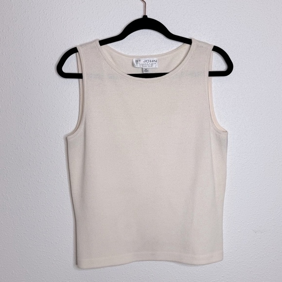 St. John Collection Tops - St. John Signature Santana Wool women's Ivory tank top, size M.
